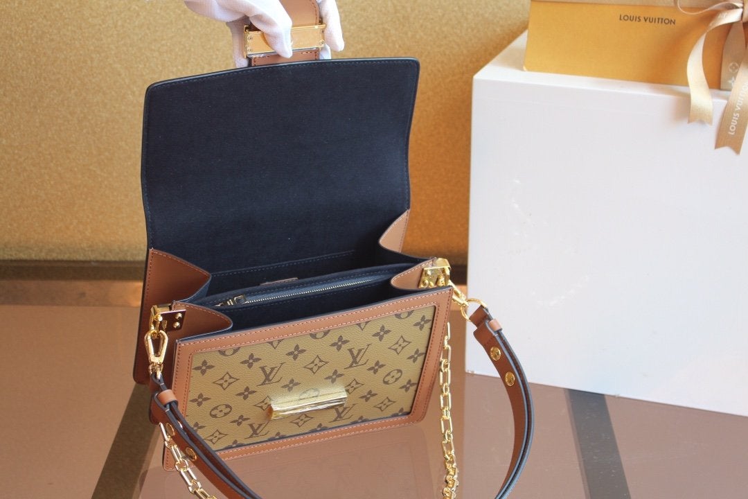 LV DAUPHINE MM 25 MONOGRAM CANVAS