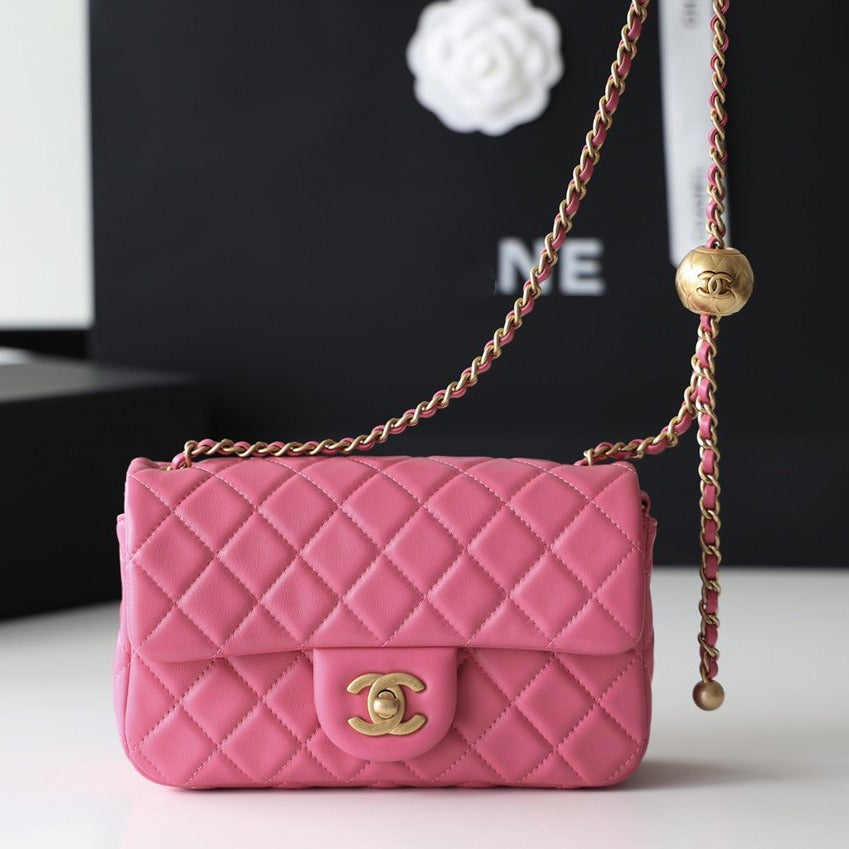 FLAP BAG 20CM PINK LAMBSKIN GOLD HARDWARE