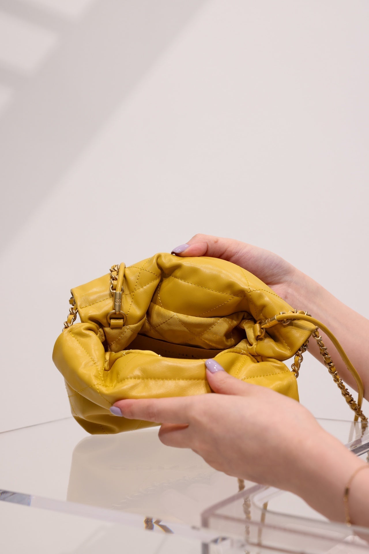 CC HOBO BAG 22 YELLOW LAMBSKIN GOLD HARDWARE