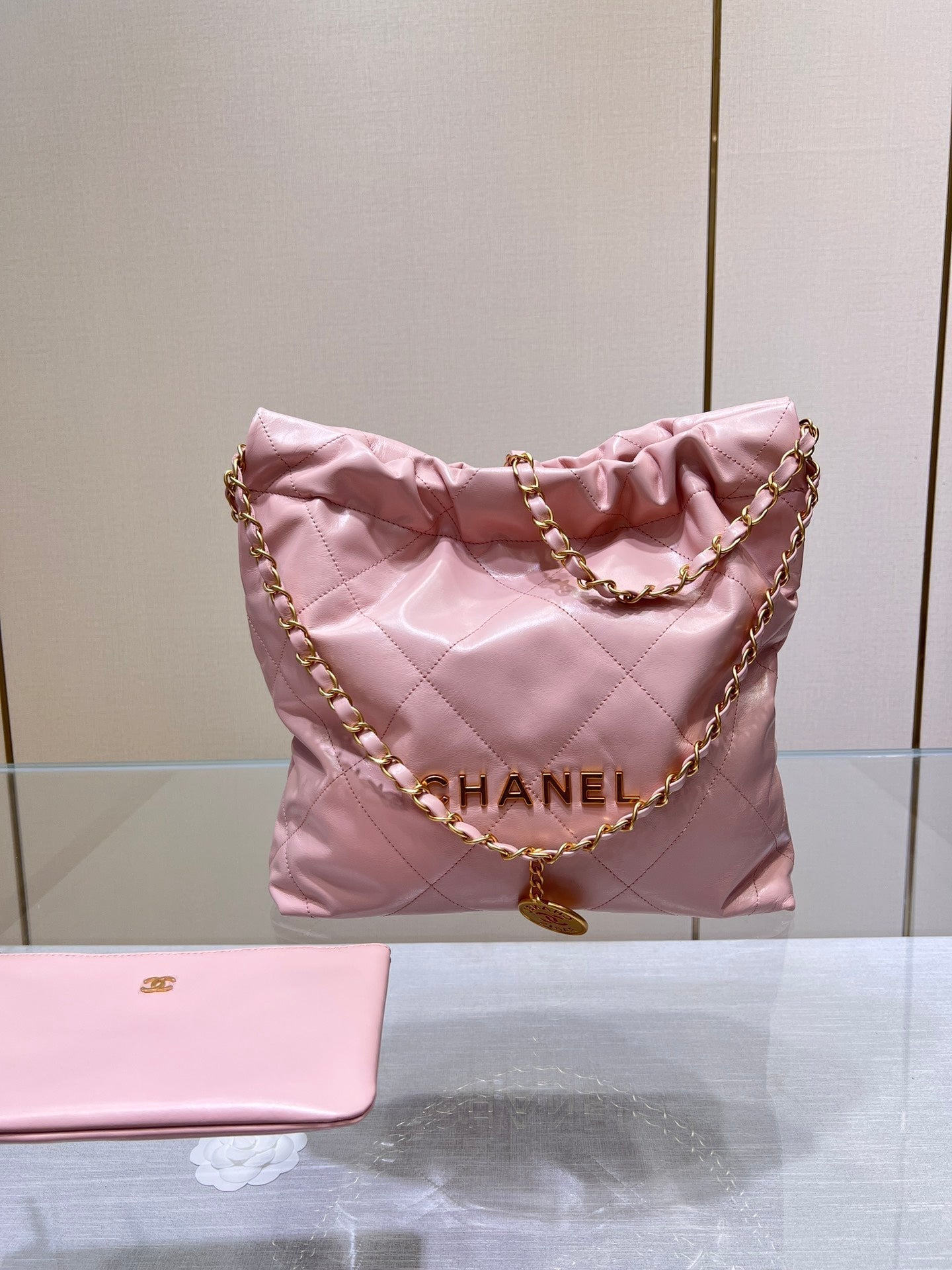 CC HOBO BAG 22 PINK LAMBSKIN GOLD HARDWARE