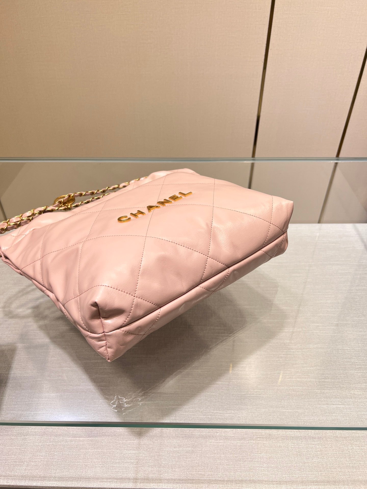 CC HOBO BAG 22 PINK LAMBSKIN GOLD HARDWARE