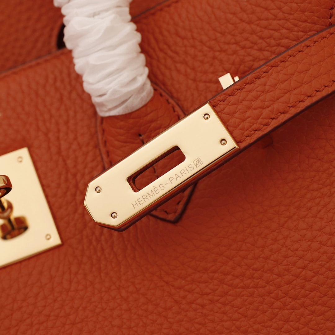 HM BIRKIN BAG 35 FIRE CALFSKIN GOLD BUCKLE