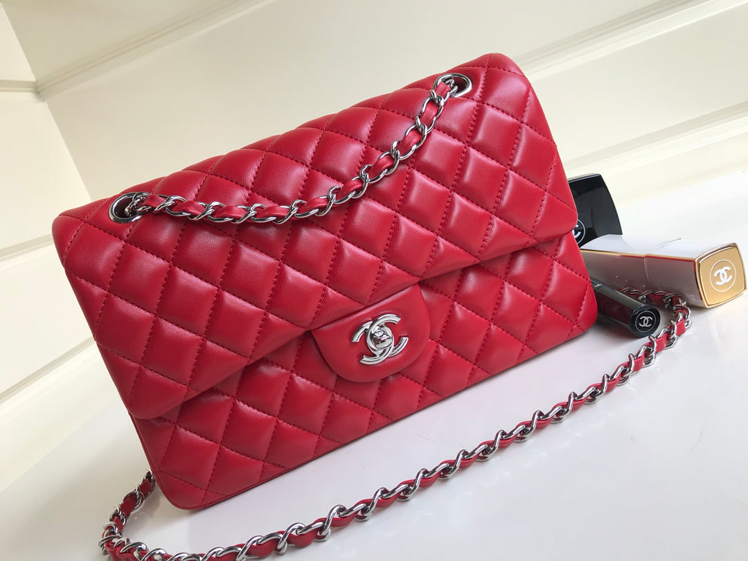 FLAP BAG MEDIUM 25CM RED LAMBSKIN SILVER HARDWARE