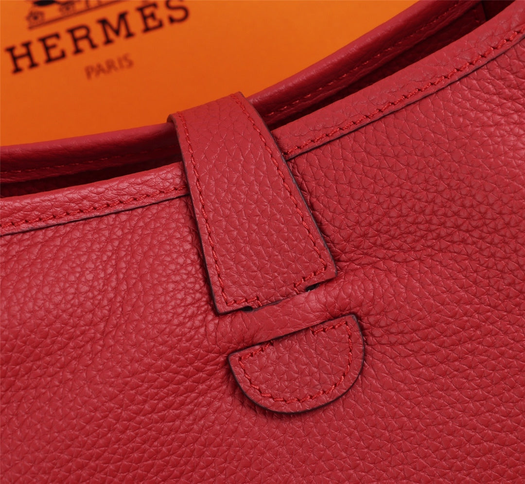 HM EVELYNE BAG 28 RED CALFSKIN