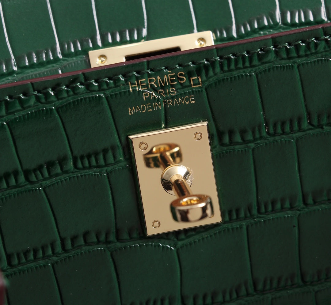 HM KELLY MINI 19 CASTLETON GREEN ALLIGATOR GOLD BUCKLE