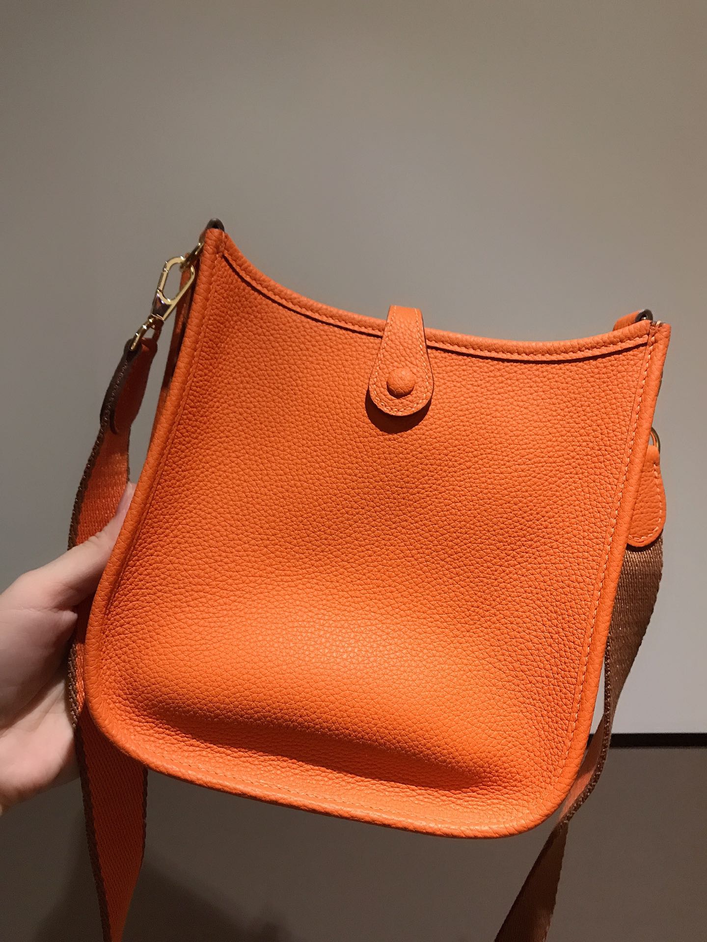 HM EVELYNE MINI 18 ORANGE CALFSKIN