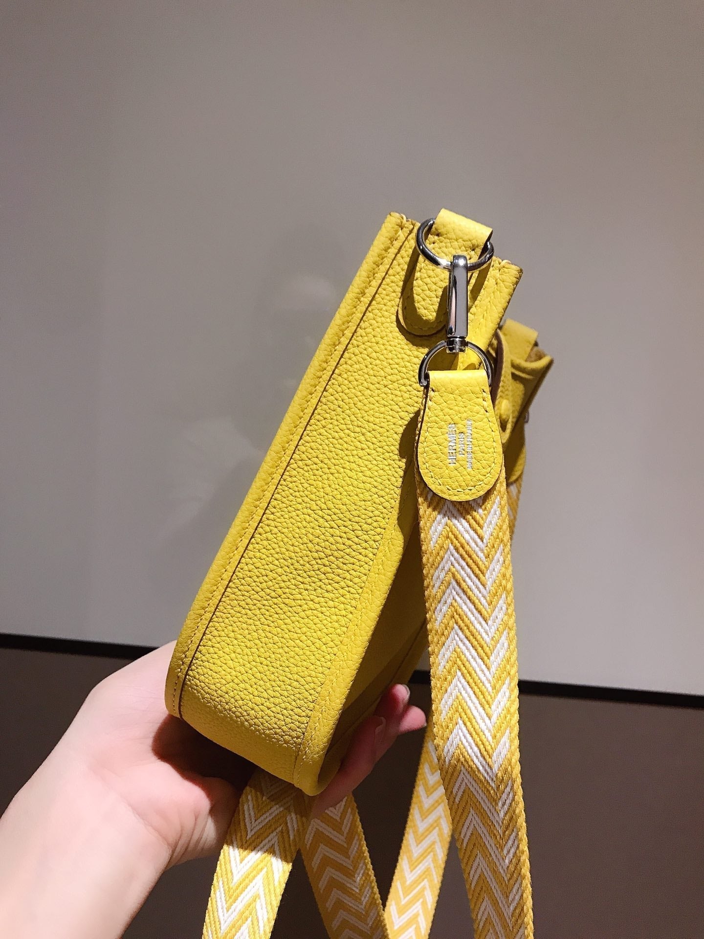 HM EVELYNE MINI 18 LEMON CALFSKIN