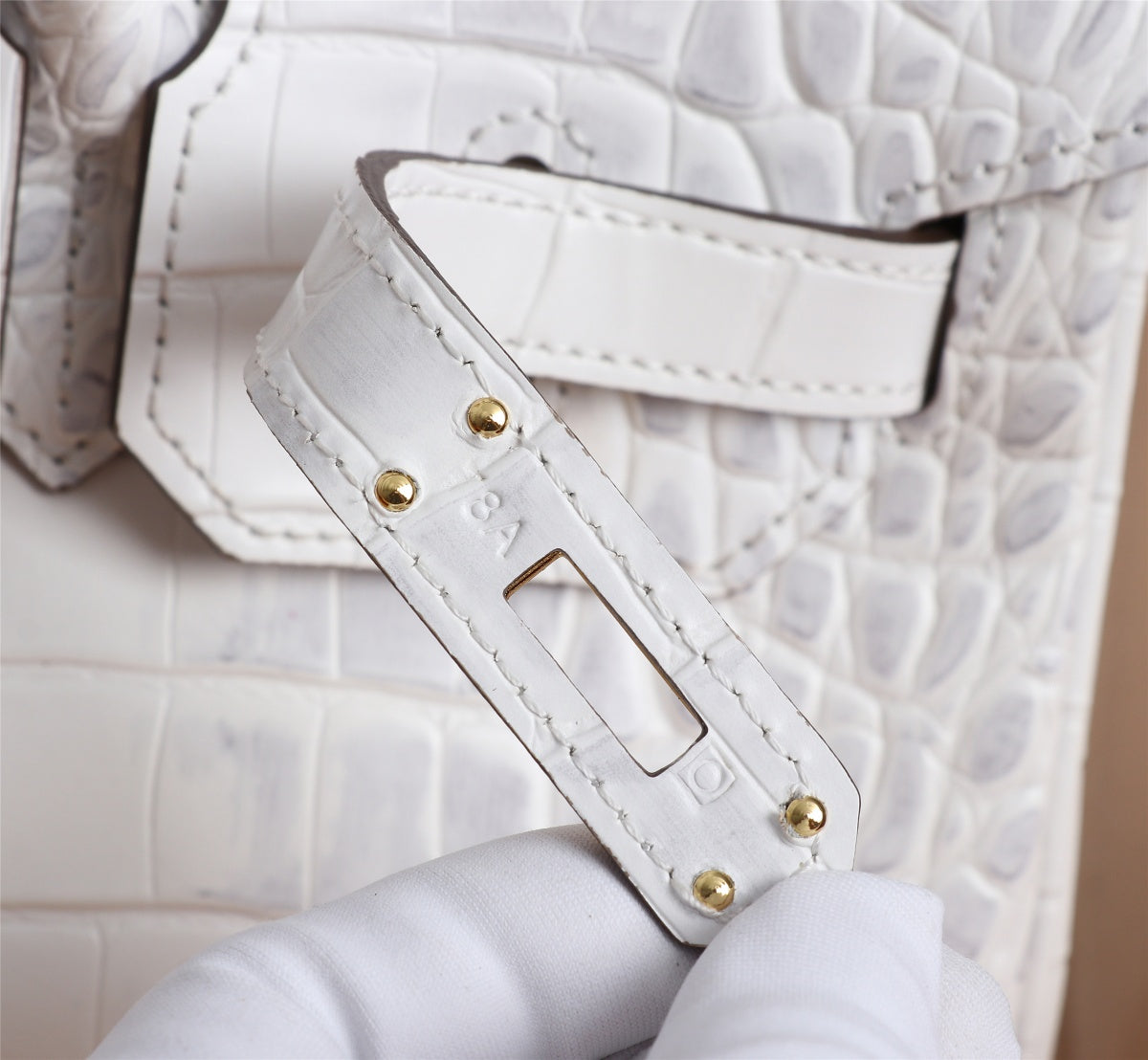 HM BIRKIN BAG 30 ALLIGATOR MOTIF WHITE CALFSKIN