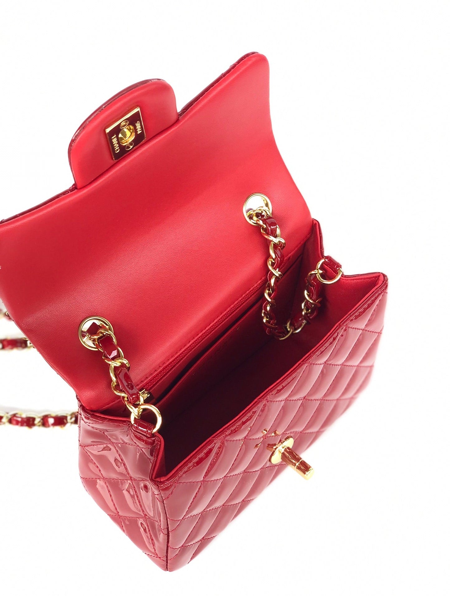 MINI SQUARE FLAP BAG 17CM RED PATENT CALFSKIN GOLD HARDWARE