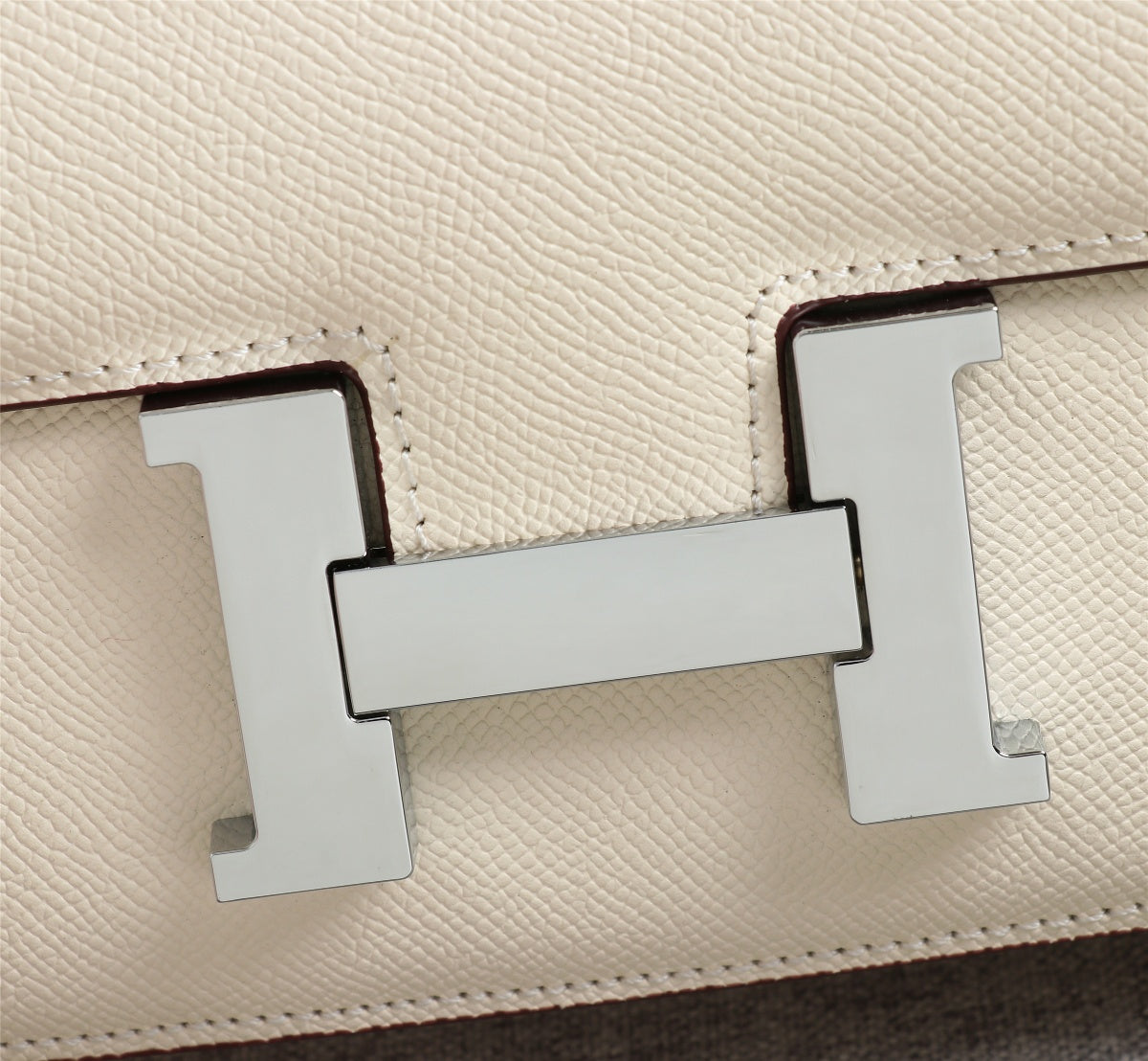 HM CONSTANCE BAGS 22 CREAM LAMBSKIN SILVER BUCKLE