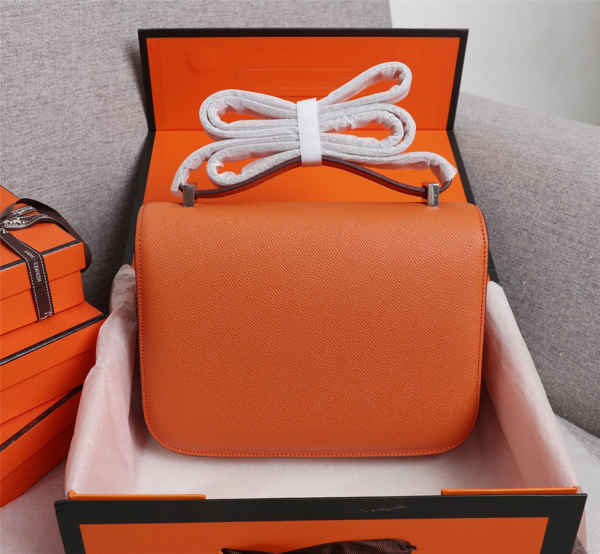 HM CONSTANCE BAGS 19 ORANGE LAMBSKIN SILVER BUCKLE