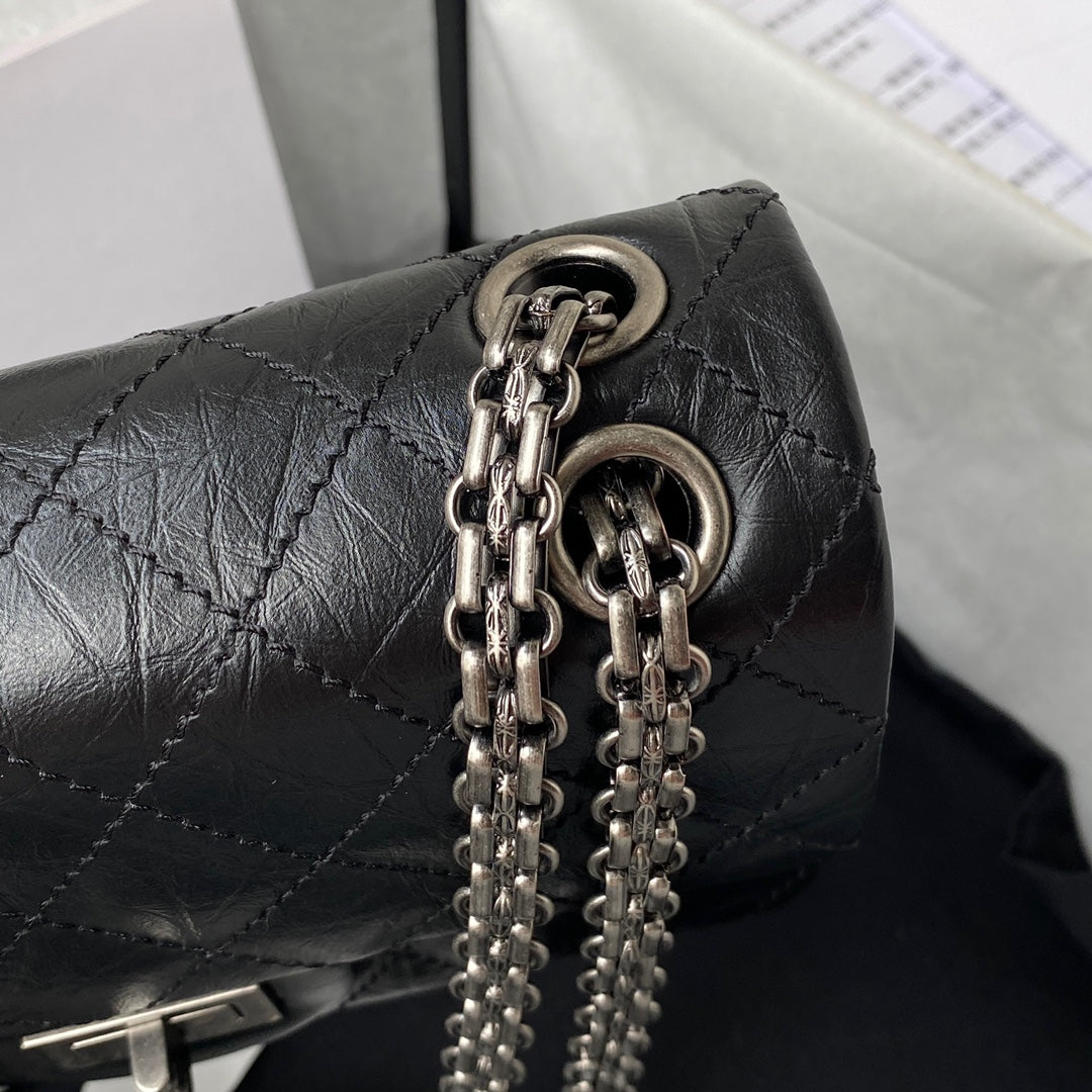 FLAP BAG 20 IN BLACK CALFSKIN SILVER CHAIN