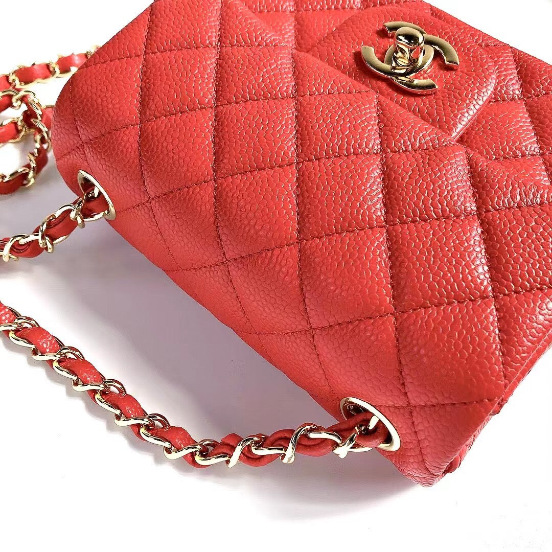 MINI SQUARE FLAP BAG 17CM RED CAVIAR GOLD HARDWARE