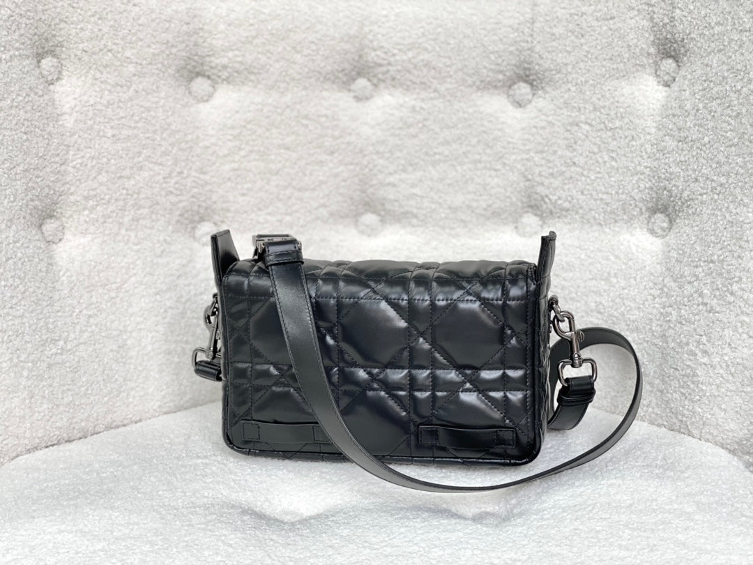 SMALL DIORCAMP BAG 23 IN BLACK CALFSKIN