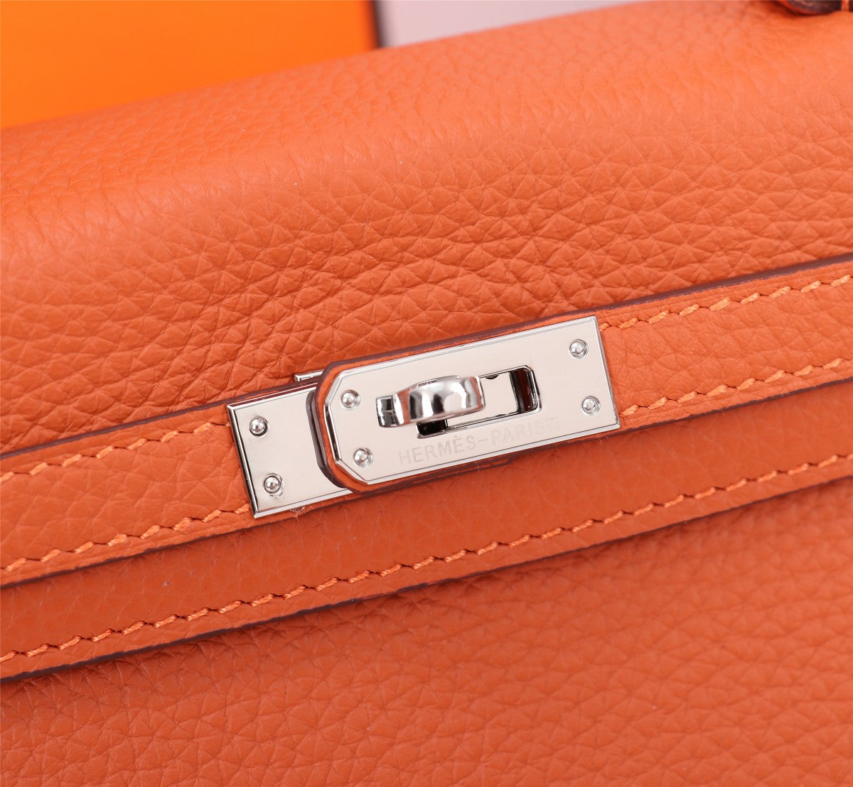 HM KELLY BAG 25 ORANGE CALFSKIN SILVER HARDWARE