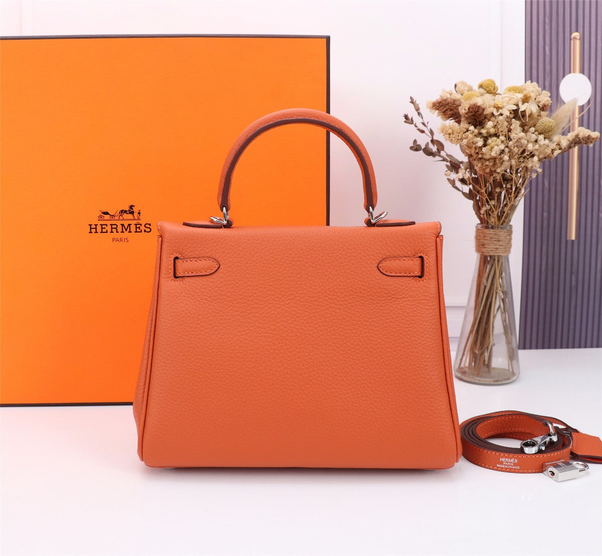 HM KELLY BAG 28 ORANGE CALFSKIN SILVER HARDWARE