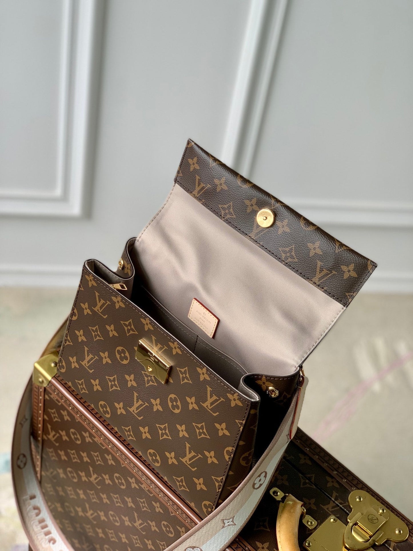 CLUNY BB 28 IN BROWN MONOGRAM CANVAS