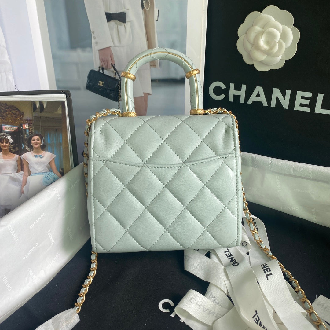 CC MINI 15 BAG IN SKY BLUE CALFSKIN GOLDEN HARDWARE