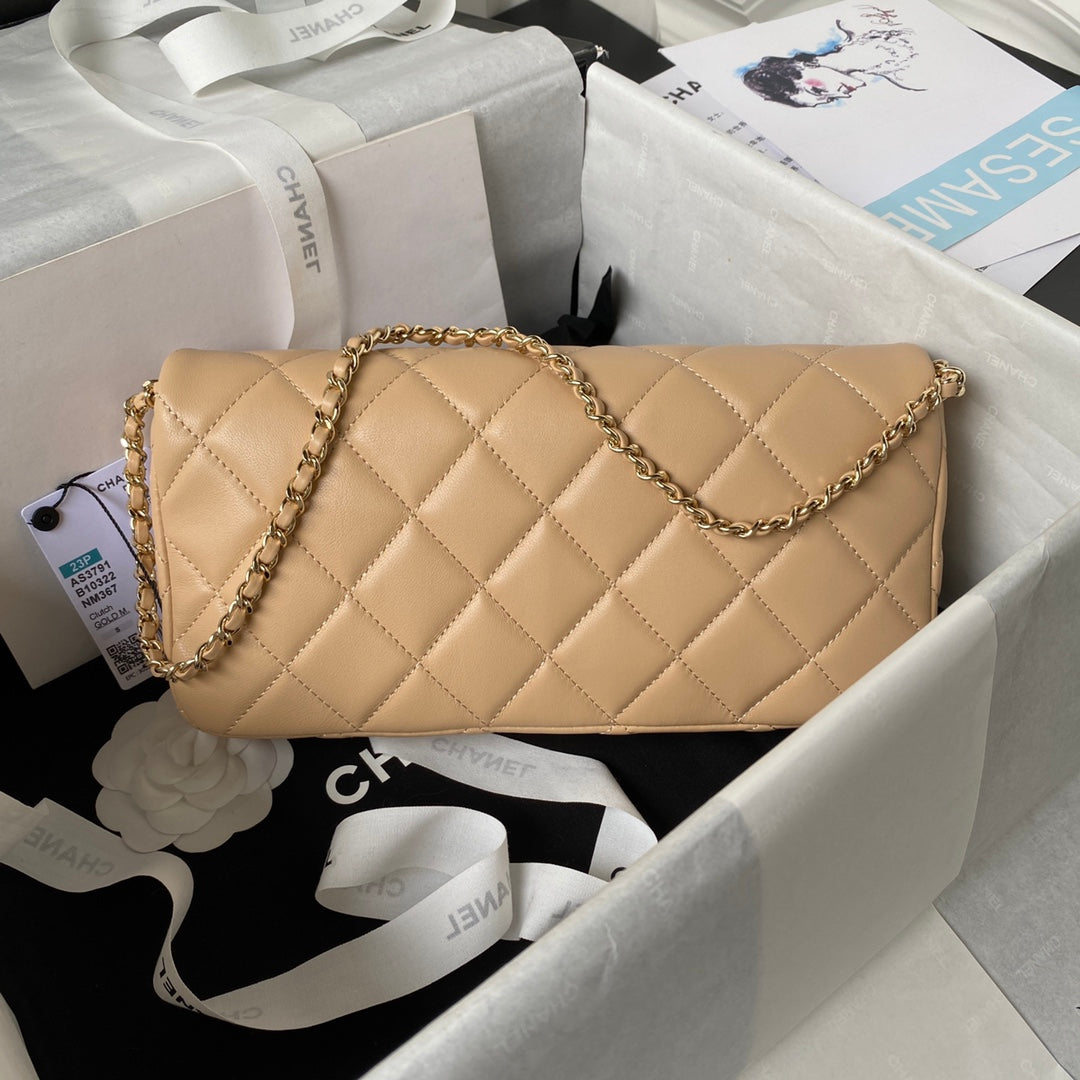 CC 26 CLUTCH WITH CHAIN BAG IN DARK BEIGE CALFSKIN