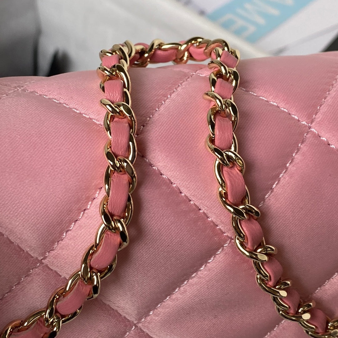 CC 26 CLUTCH WITH CHAIN BAG IN ROSE PINK CALFSKIN