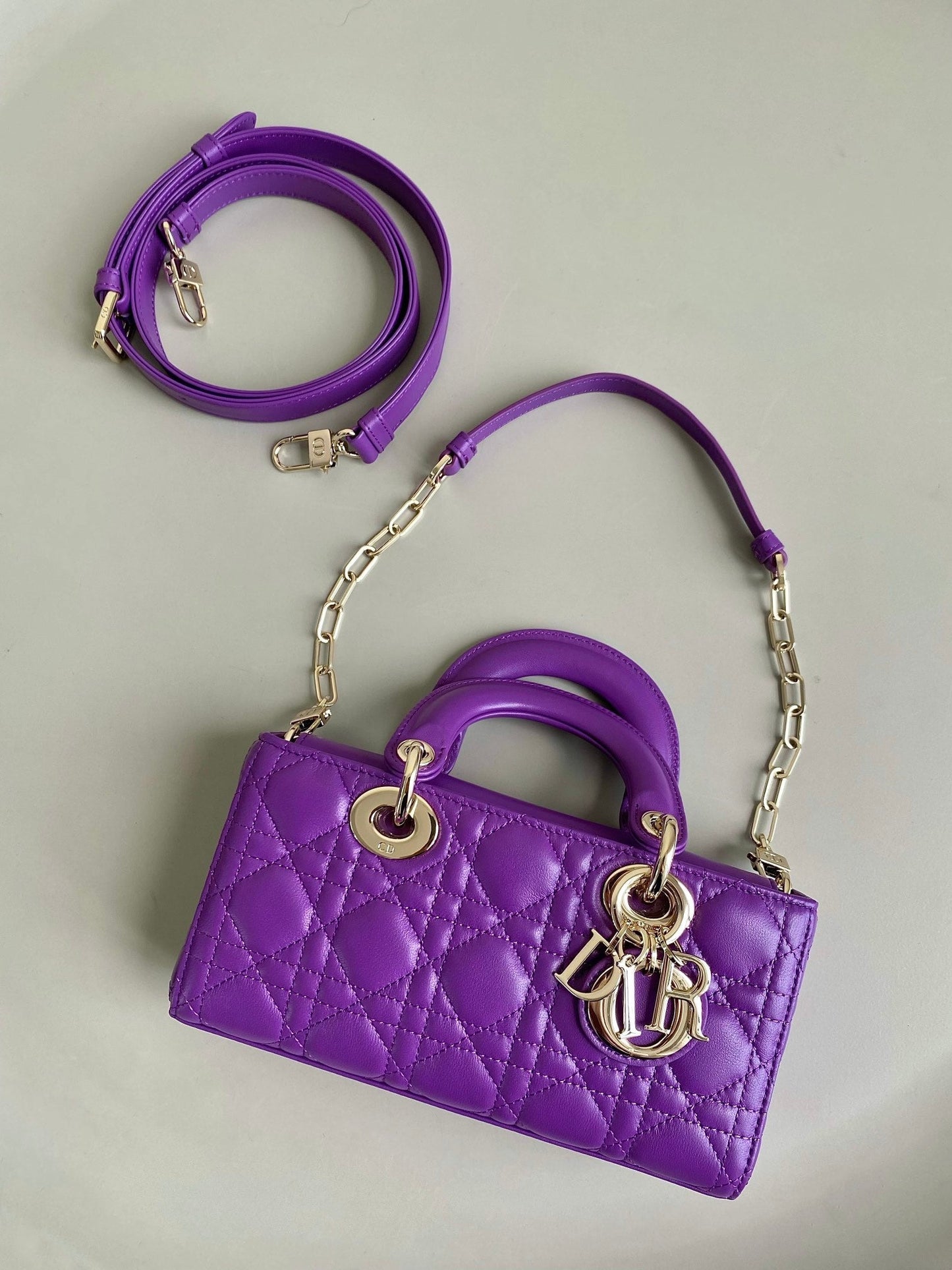 D-JOY BAG 22 IN VIOLET PURPLE LAMBSKIN