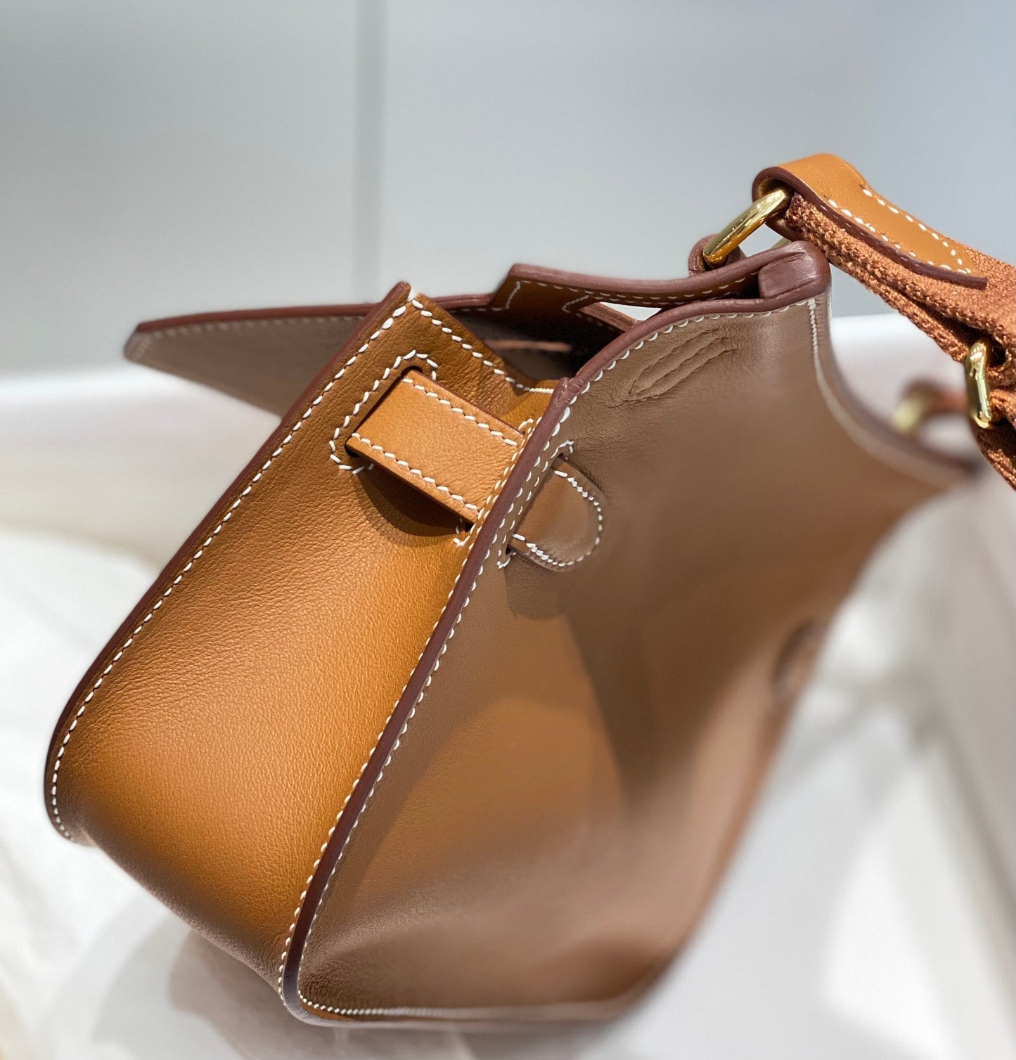 HM JYPSIÈRE MINI 23 BRONZE CALFSKIN GOLD HARDWARE