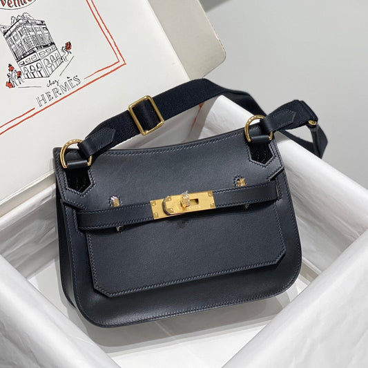 HM JYPSIÈRE MINI 23 BLACK CALFSKIN GOLD HARDWARE