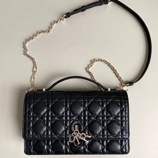 MISS LADY 24 LARGE BAG IN BLACK LAMBSKIN