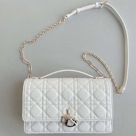 MISS LADY 24 LARGE BAG IN WHITE LAMBSKIN