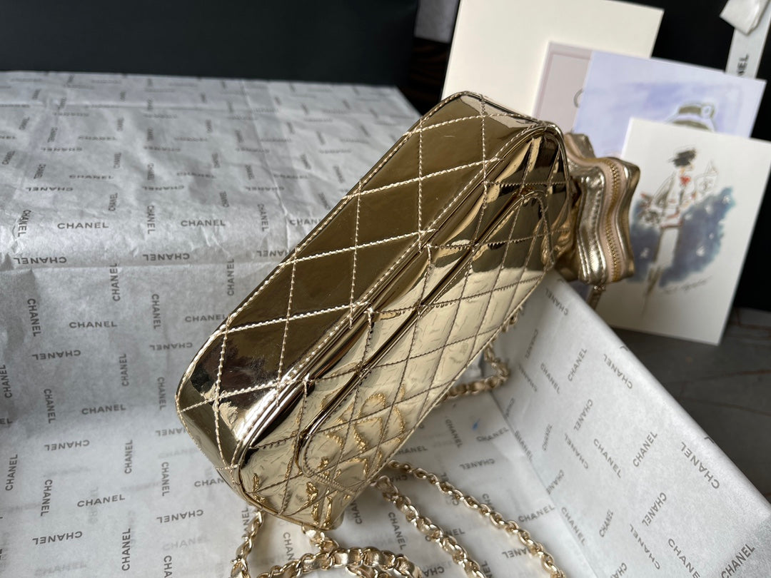 CC MINI 19 FLAP BAG IN GOLDEN METALLIC CALFSKIN