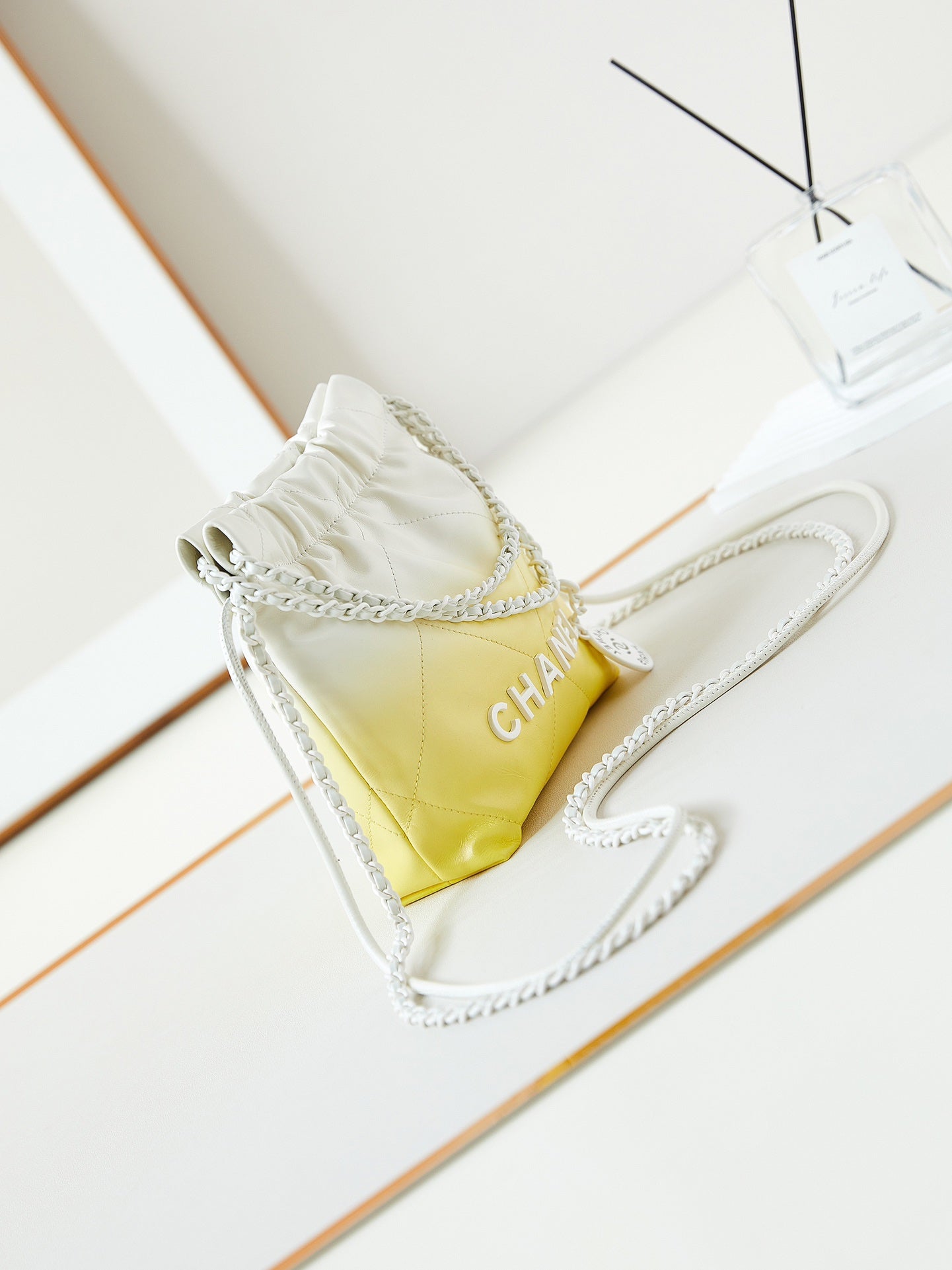 CC MINI 20 HOBO BAG IN WHITE MIX LIGHT YELLOW CALFSKIN