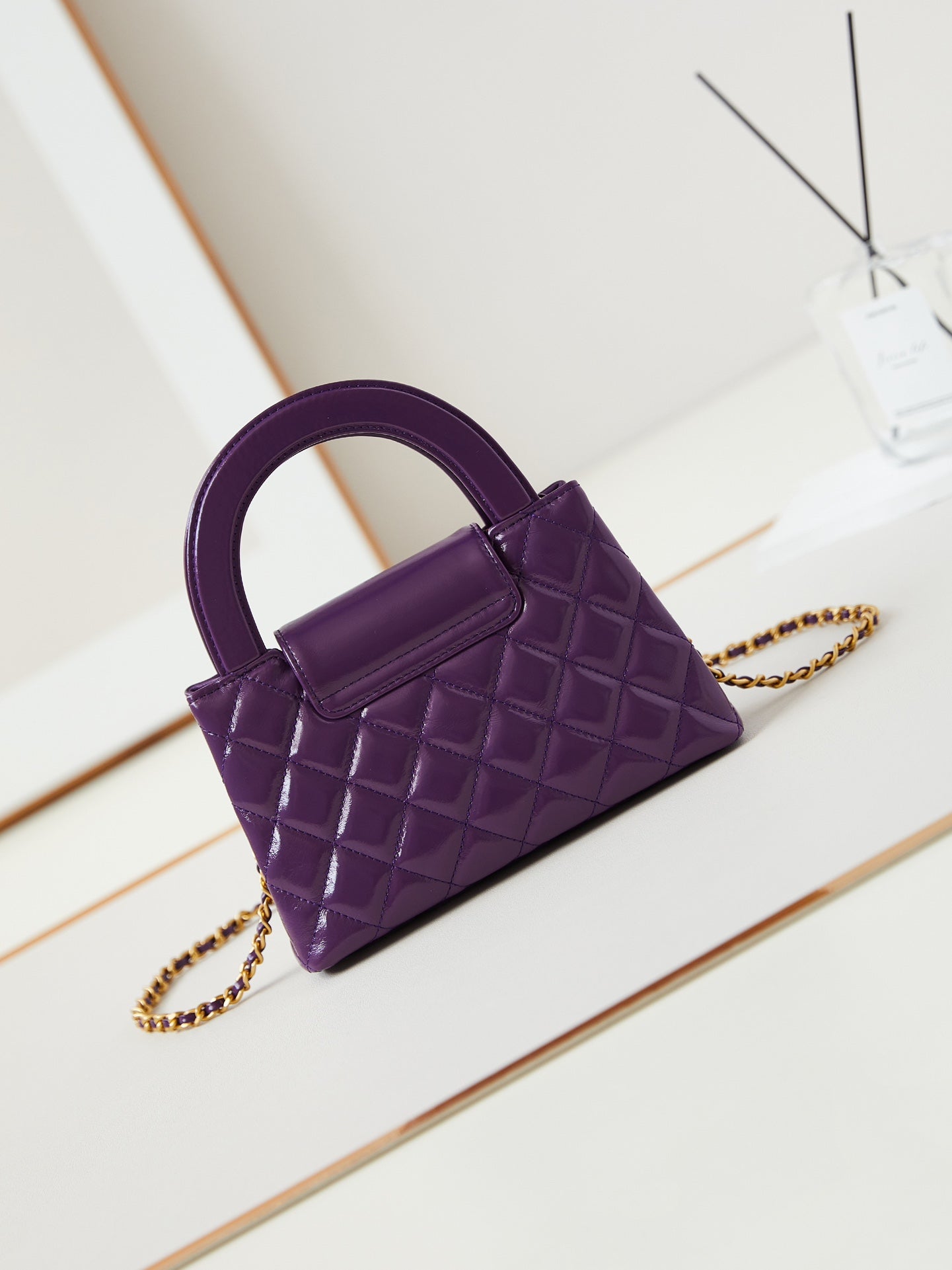 CC KELLY MINI 19 SHOPPING BAG IN INDIGO PURPLE CALFSKIN