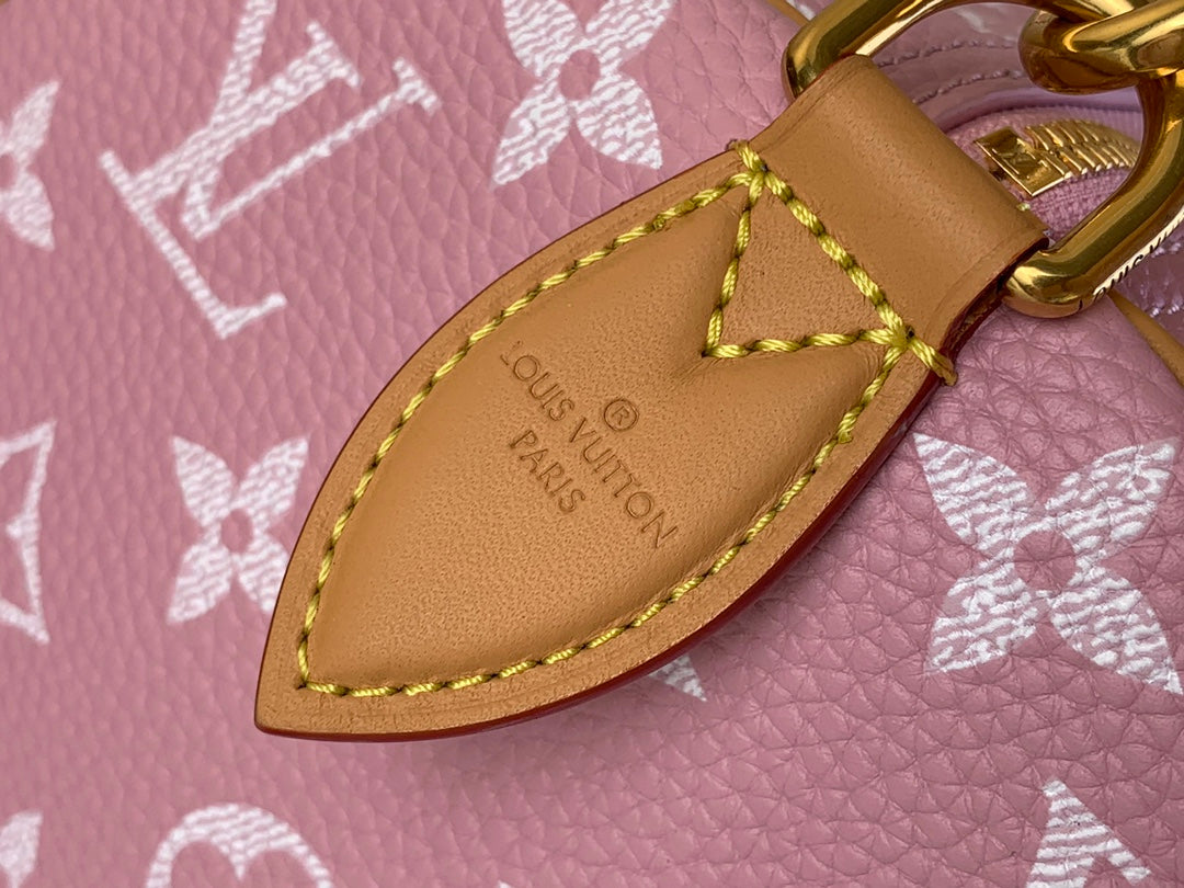 SPEEDY P9 BANDOULIÈRE 40 IN FLAMINGO PINK MONOGRAM CALFSKIN