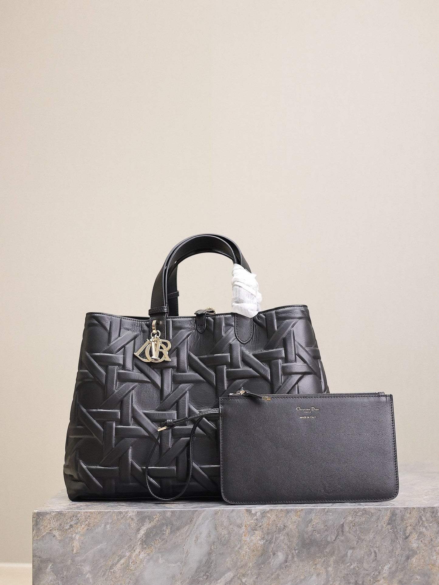 MEDIUM 37 TOUJOURS BAG IN BLACK CANNAGE GRAPHIC LAMBSKIN