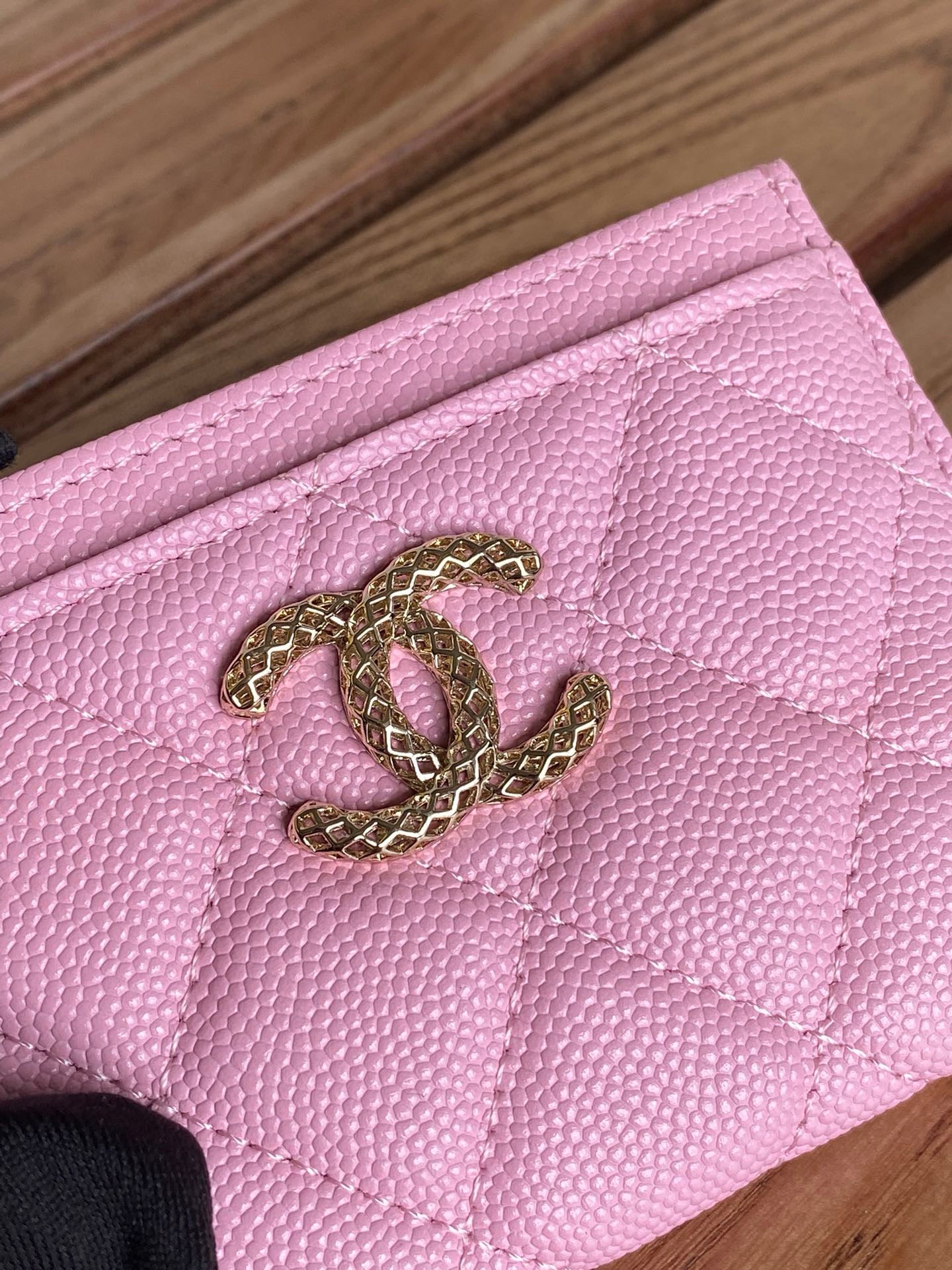 CC CARD HOLDER 10 PINK CAVIAR