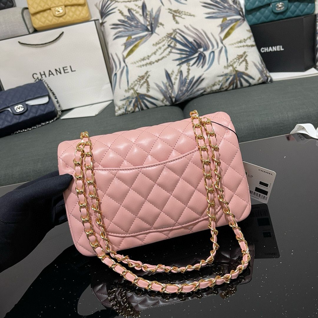 CC SMALL 23 FLAP BAG IN LIGHT PINK CALFSKIN/CAVIAR GOLD HARDWARE