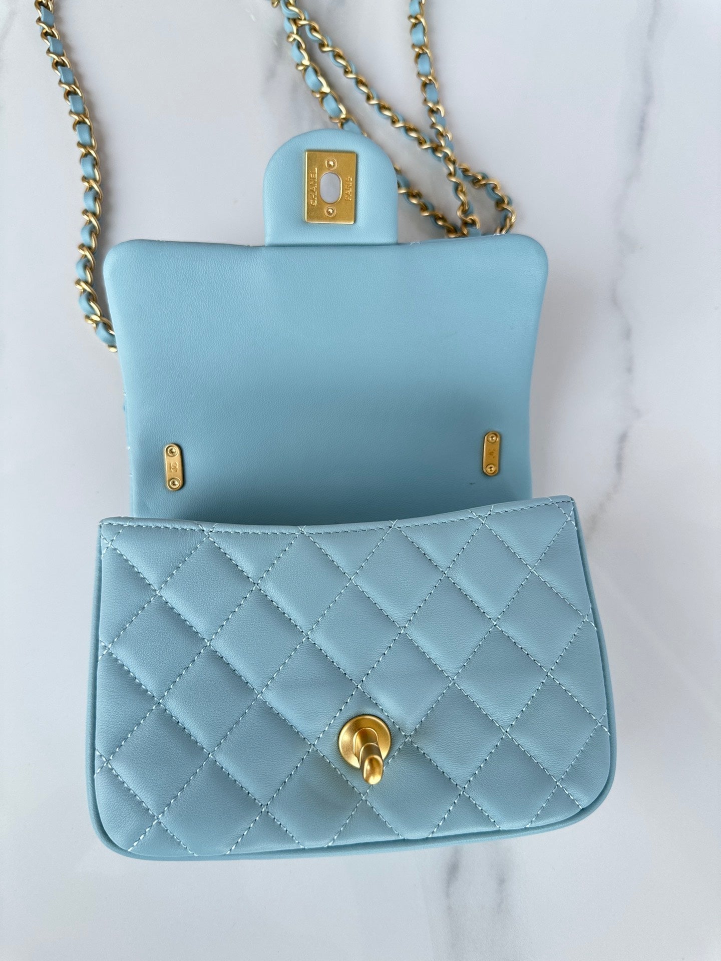 CC MINI 18 FLAP BAG IN LIGHT BLUE CALFSKIN