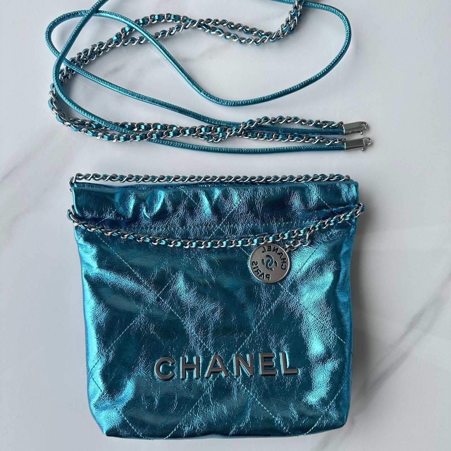 CC MINI 20 BAG IN CERULEAN BLUE METALLIC LAMBSKIN