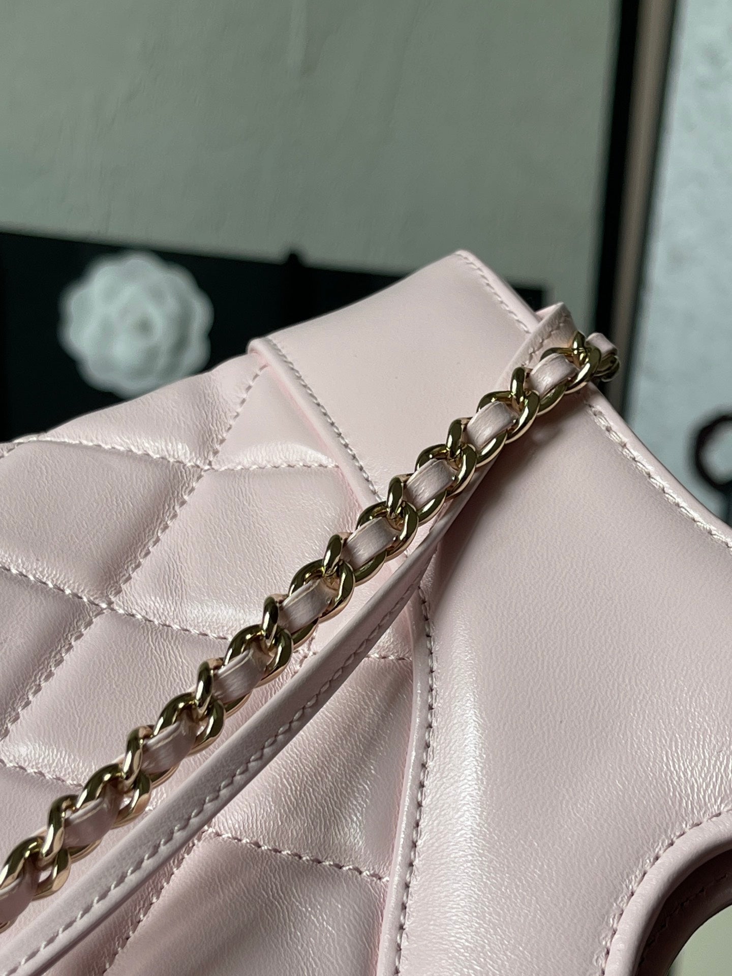 CC MEDIUM 36 SHOPPING BAG IN LIGHT PINK CALFSKIN