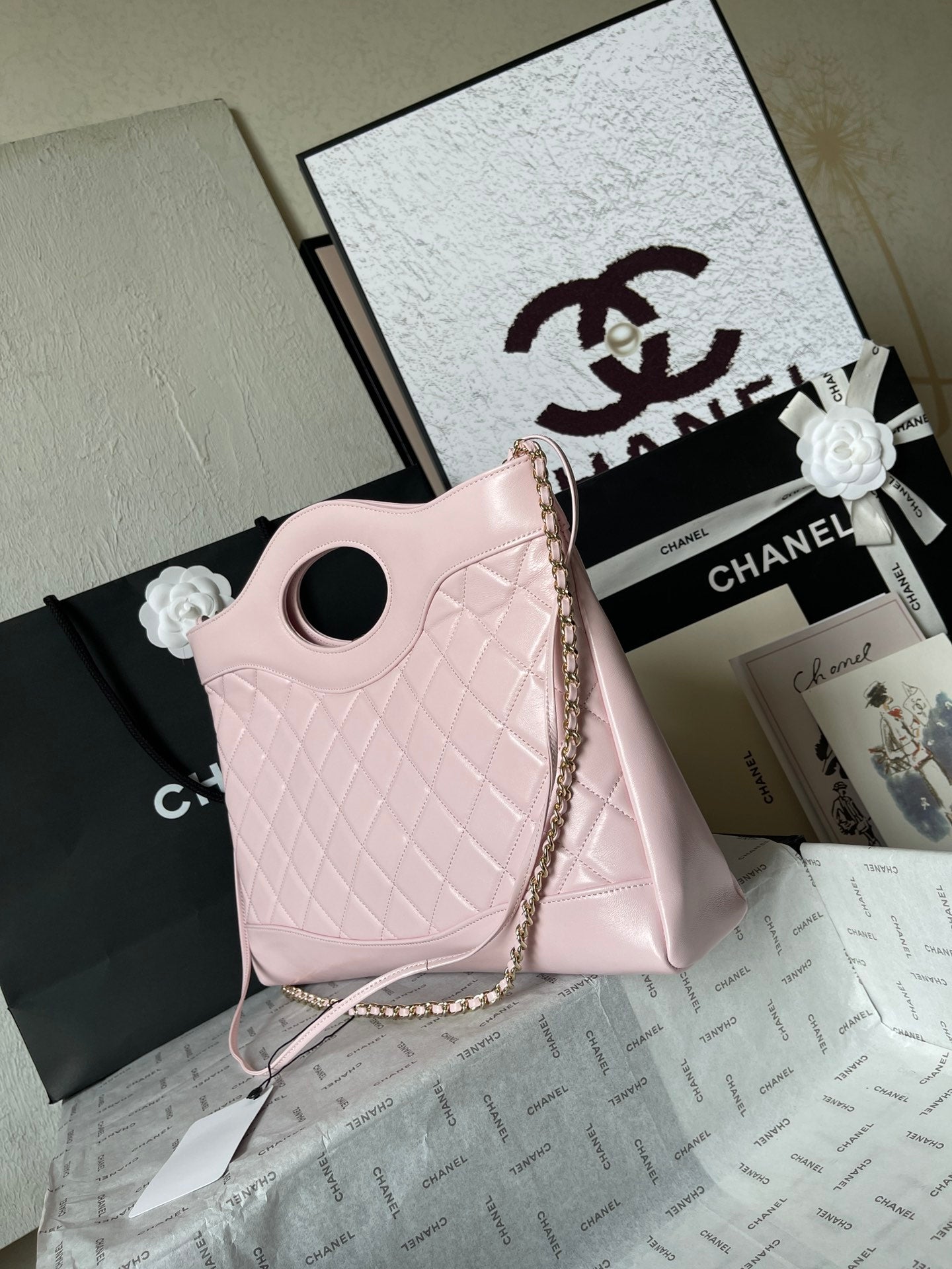 CC MEDIUM 36 SHOPPING BAG IN LIGHT PINK CALFSKIN