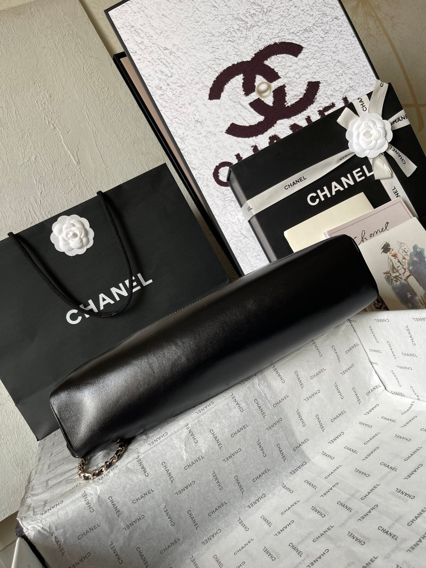 CC MEDIUM 36 SHOPPING BAG IN BLACK CALFSKIN