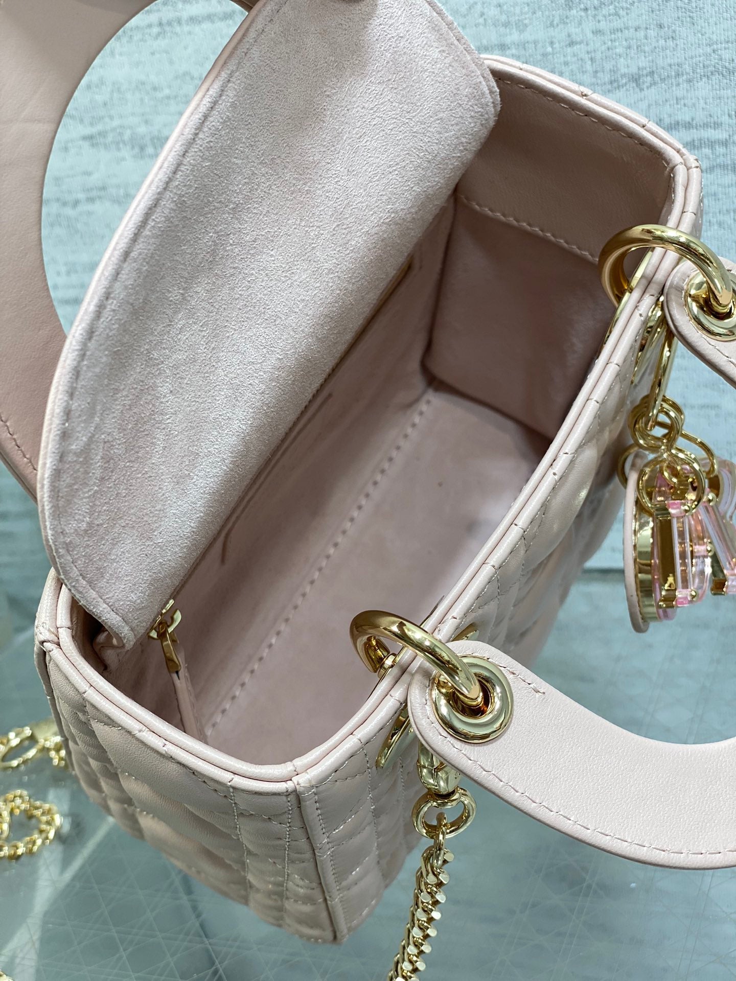 LADY MINI BAG 17 IN LIGHT PINK LAMBSKIN