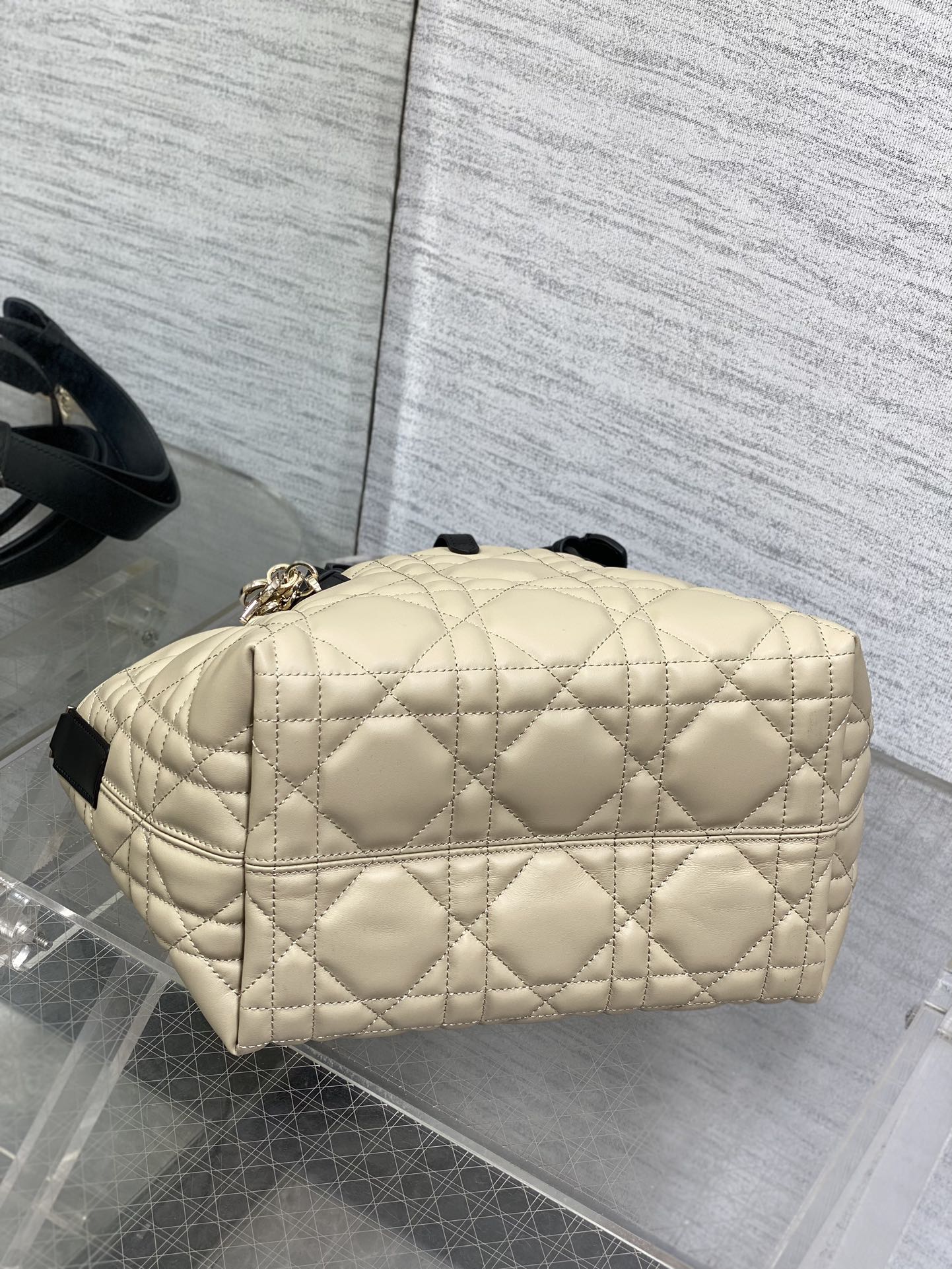 ALWAYS MINI 23 BAG IN IVORY TAN MACROCANNAGE CALFSKIN