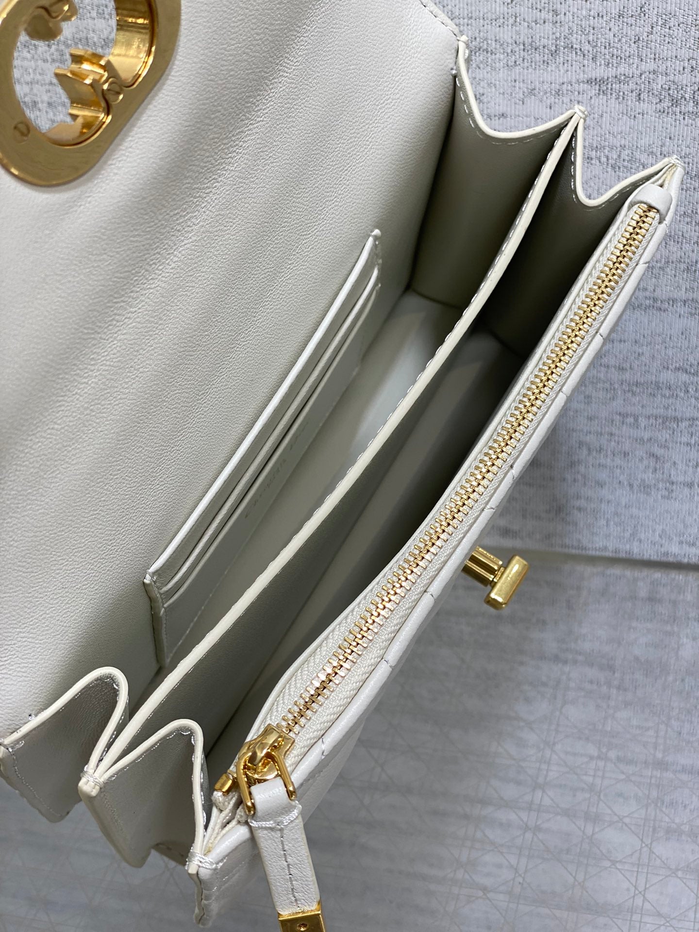 MISS CARO MINI 17 BAG IN WHITE MACROCANNAGE LAMBSKIN