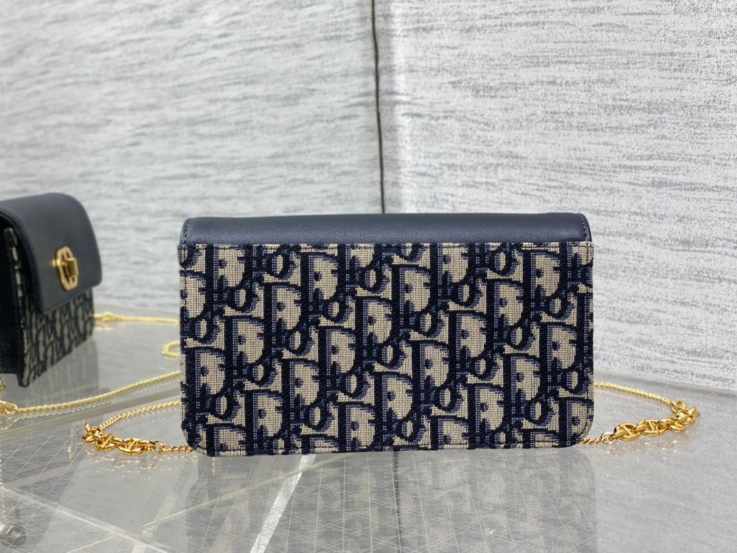 MONTAIGNE AVENUE MINI 19 BAG IN NAVY BLUE CALFSKIN AND MONOGRAM OBLIQUE JACQUARD