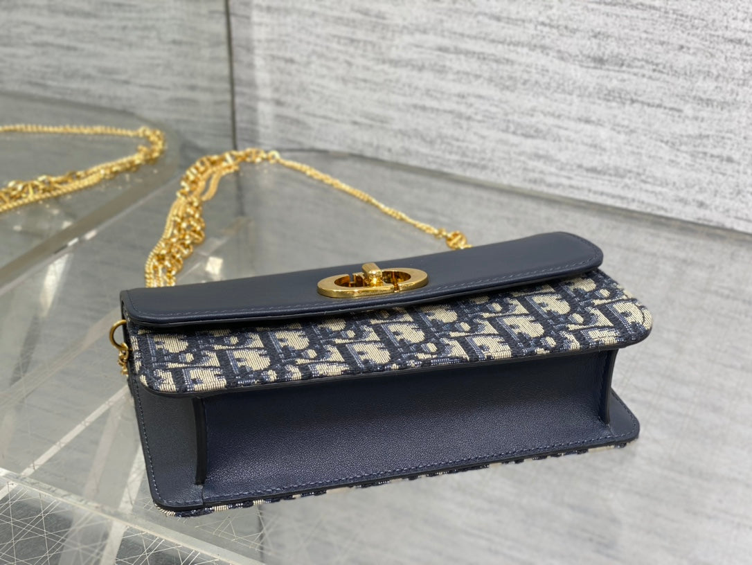 MONTAIGNE AVENUE MINI 19 BAG IN NAVY BLUE CALFSKIN AND MONOGRAM OBLIQUE JACQUARD