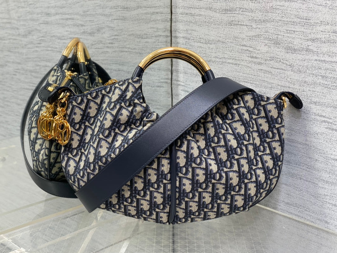 WALK IN PURSE 36 BAG BLUE OBLIQUE JACQUARD