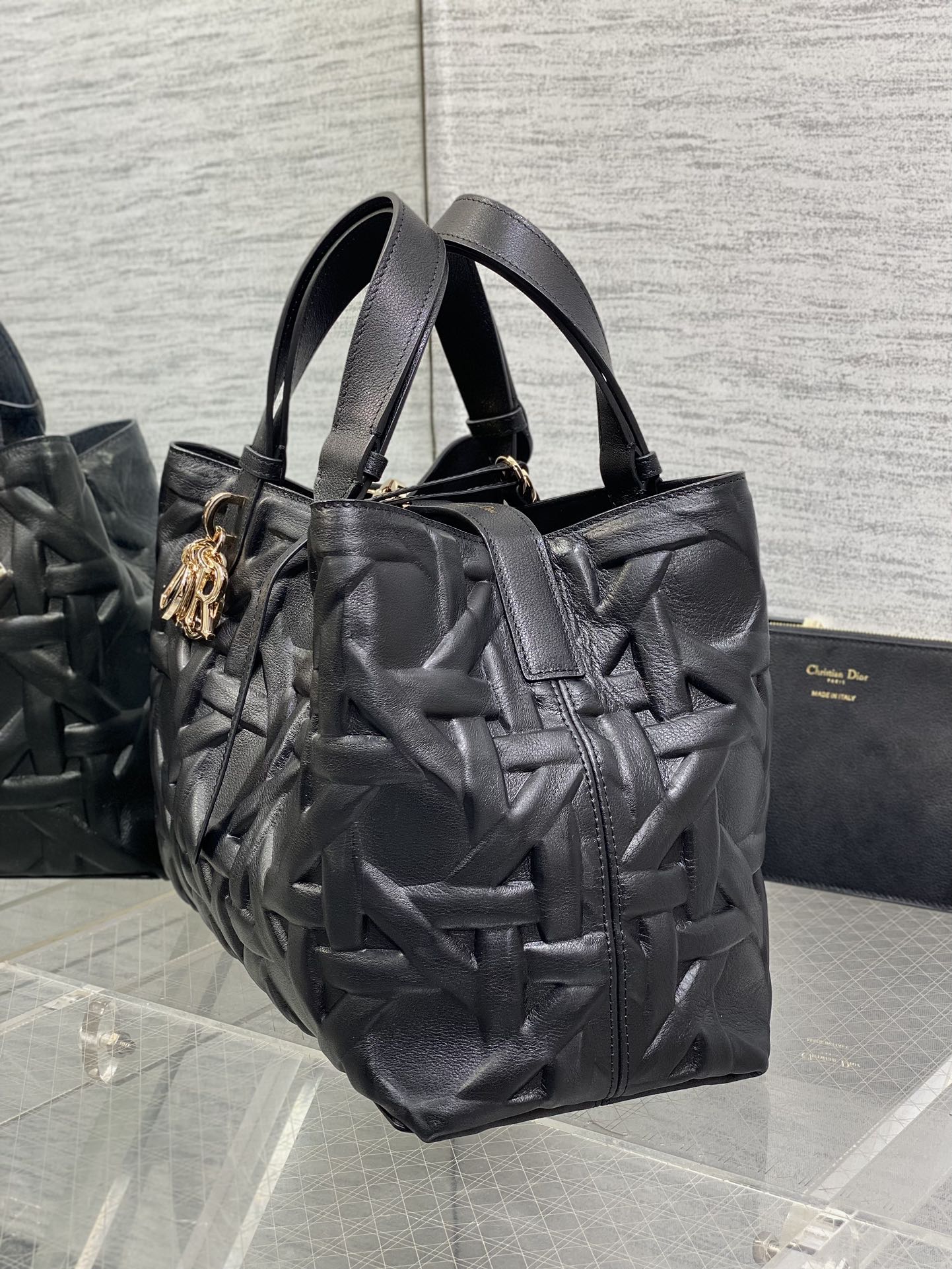 ALWAYS MEDIUM 28 BAG IN BLACK MACROCANNAGE CALFSKIN