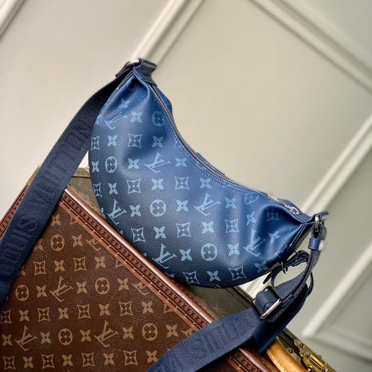 HAMAC BAG 28 IN BLUE MONOGRAM GRADIENT CANVAS