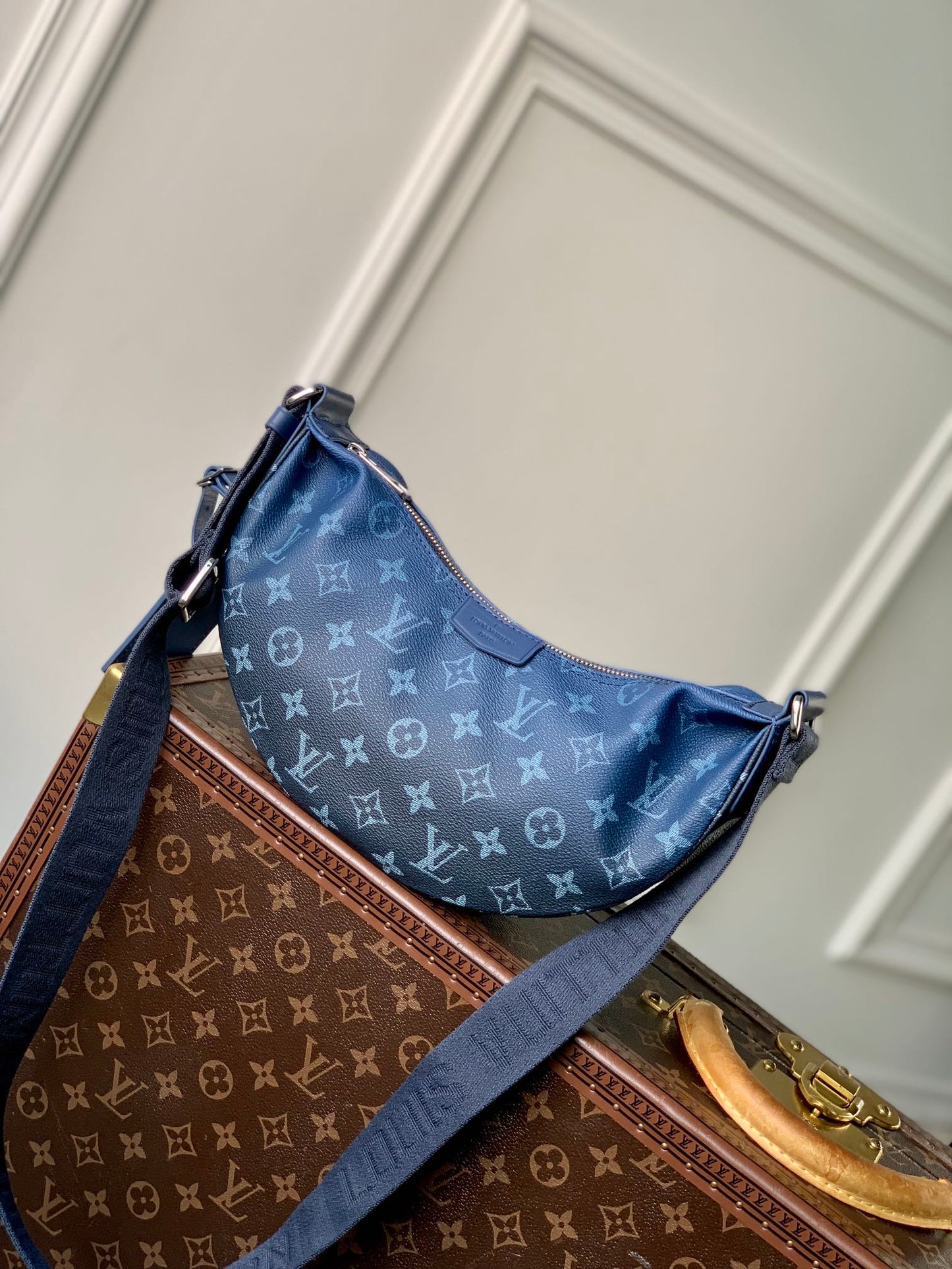 HAMAC BAG 28 IN BLUE MONOGRAM GRADIENT CANVAS